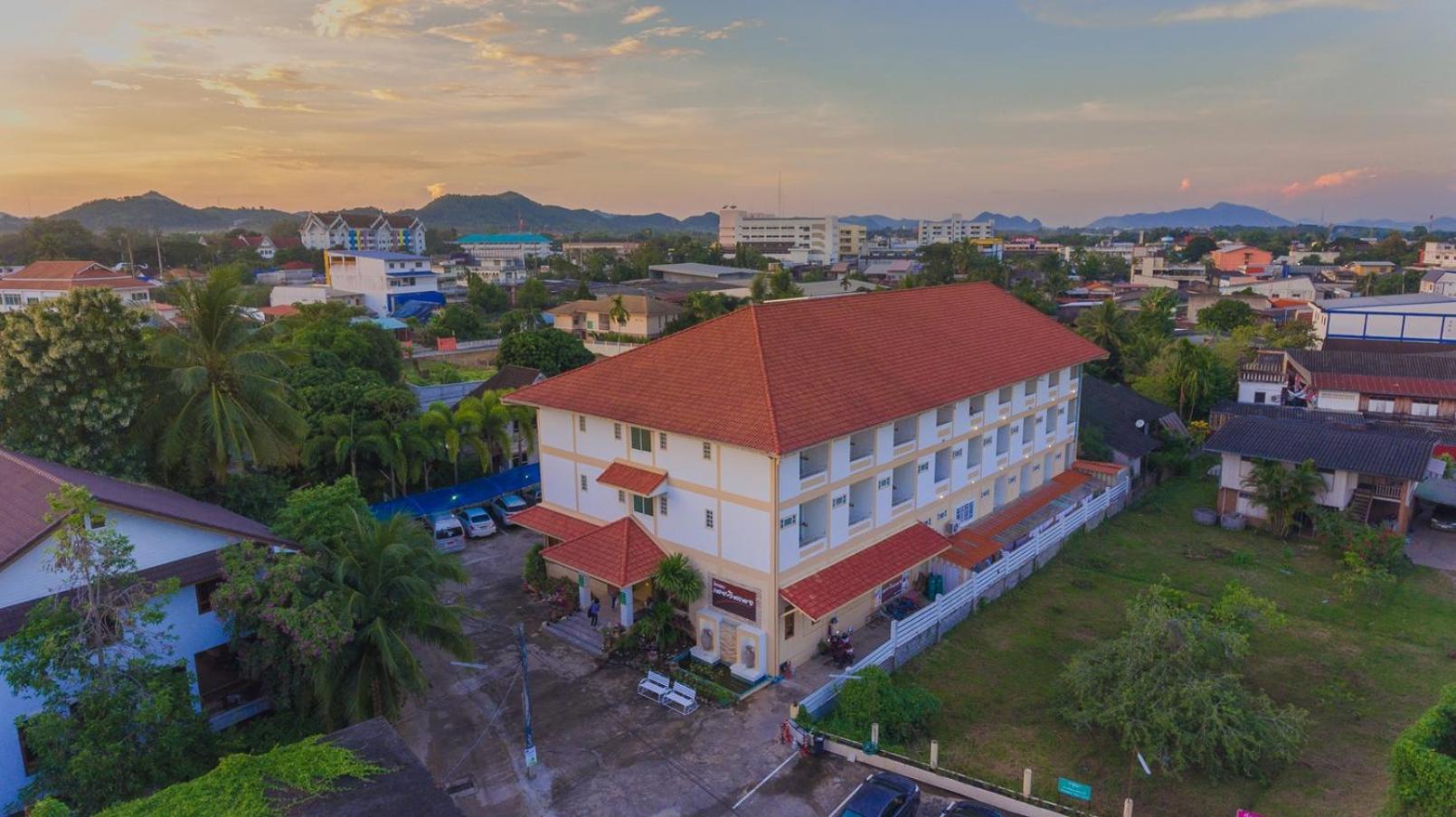 Loei Village Hotel Dış mekan fotoğraf